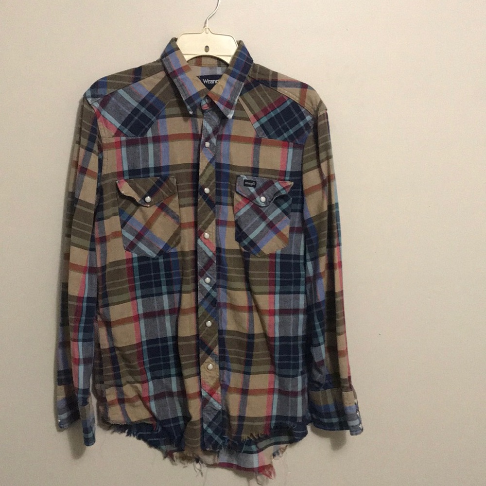 Vintage plaid wrangler button down shirt!
